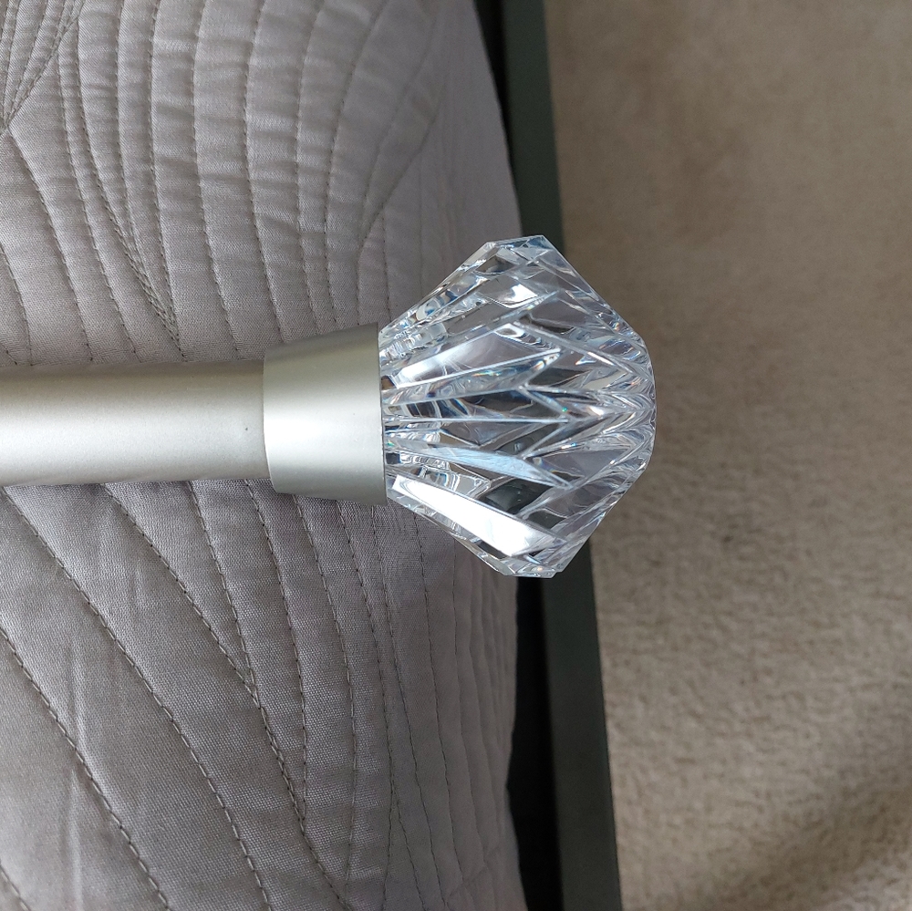 Curtain Rod - Picture 3 of 4